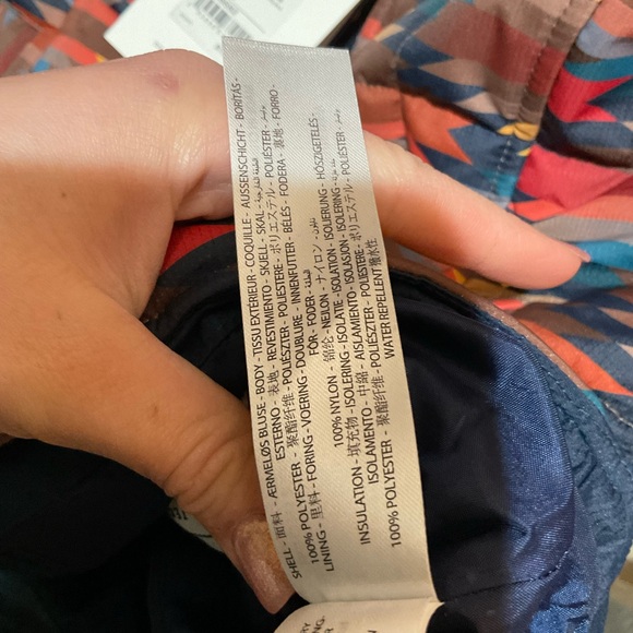 Ariat Women’s Blue and Red Puffer Jacket with Geometric Design - Picture 5 of 5